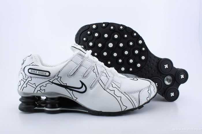 noir et blanc shox nz (4)